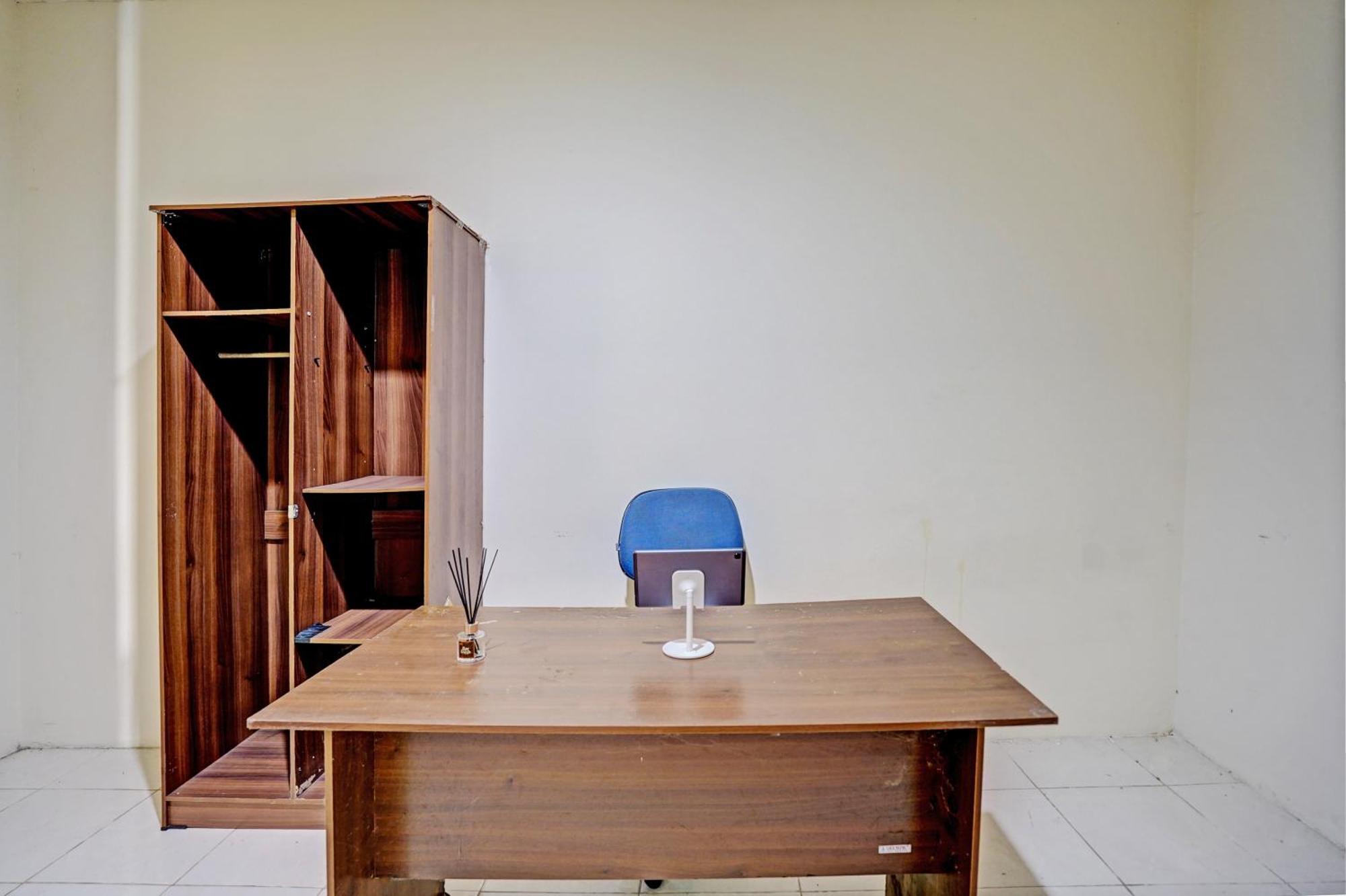 Oyo 93112 Garden Homestay 3 Merlion Surabaya Ngoại thất bức ảnh