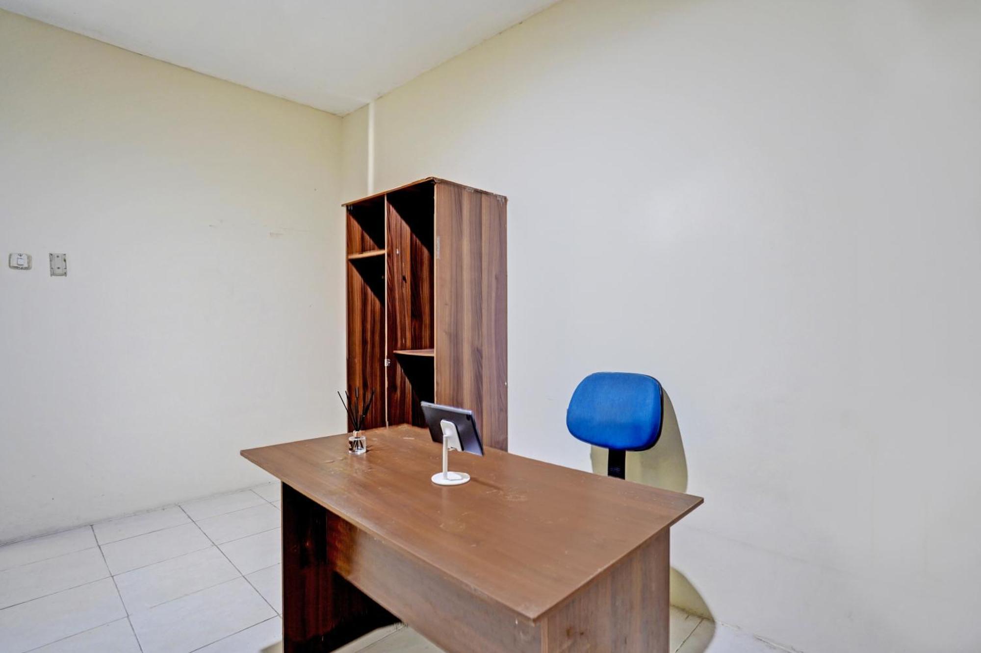 Oyo 93112 Garden Homestay 3 Merlion Surabaya Ngoại thất bức ảnh