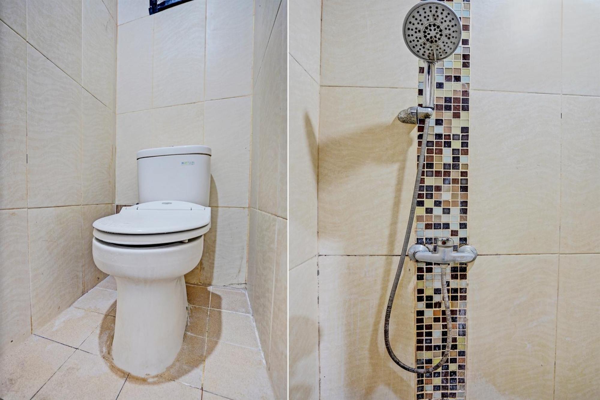 Oyo 93112 Garden Homestay 3 Merlion Surabaya Ngoại thất bức ảnh